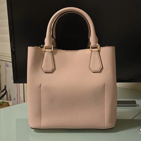 Michael Kors Bag with Crossbody Strap - Picture 7 of 11